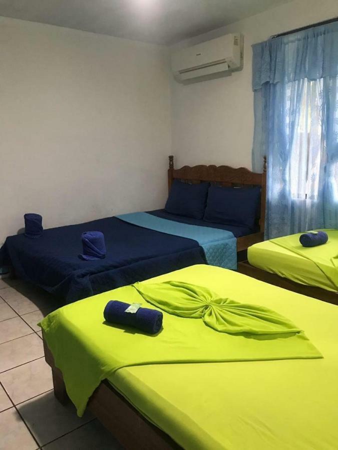 Cabinas Miss Miriam 2 Tortuguero Eksteriør bilde
