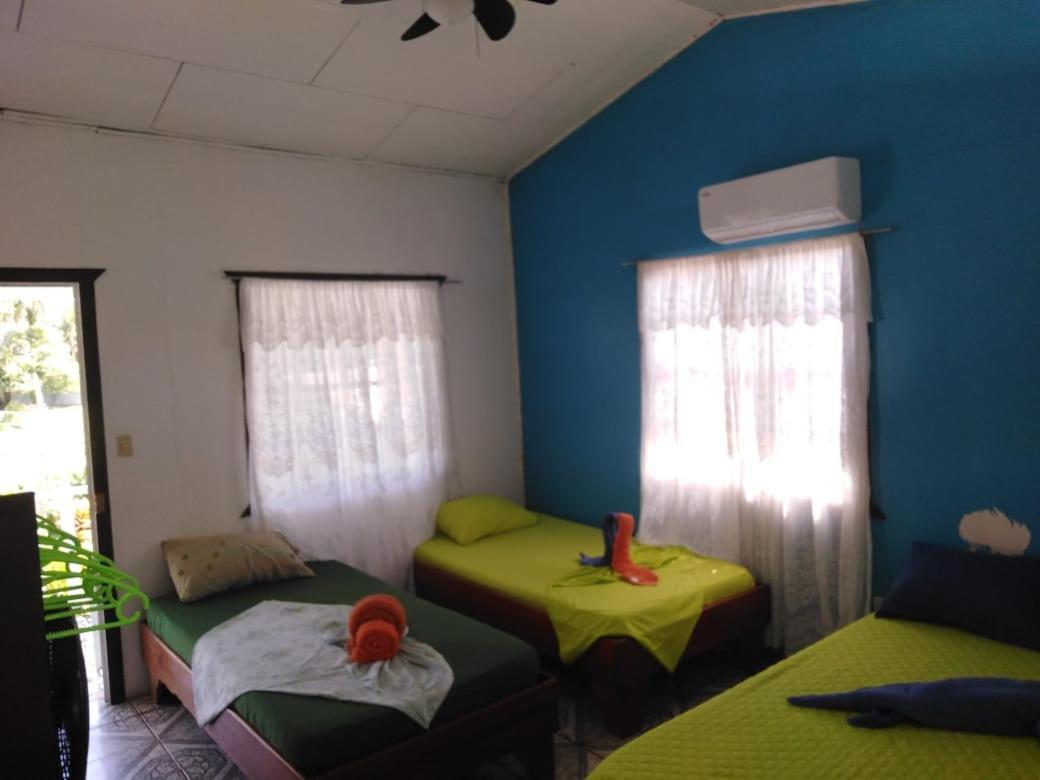 Cabinas Miss Miriam 2 Tortuguero Eksteriør bilde