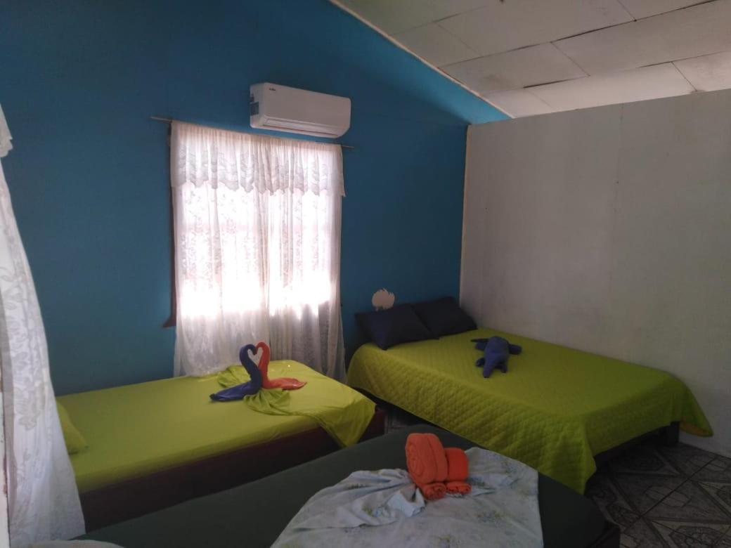 Cabinas Miss Miriam 2 Tortuguero Eksteriør bilde